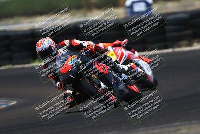 media/Jun-07-2025-TrackDaz (Sat) [[4413525952]]/A Group/1pm (Turn 1)/